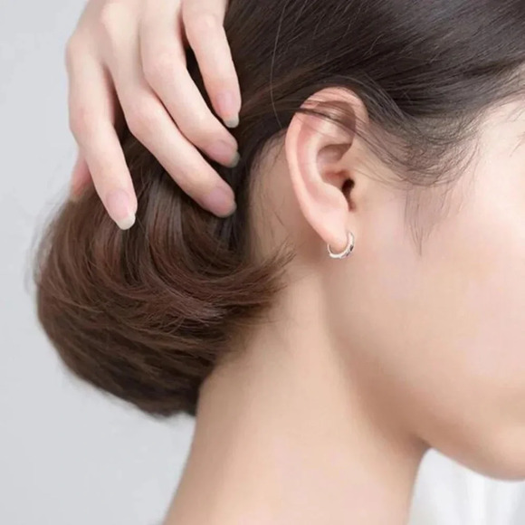 Sterling Silver Diamond Cut Huggie Hoop Earrings - Picture 5 of 7